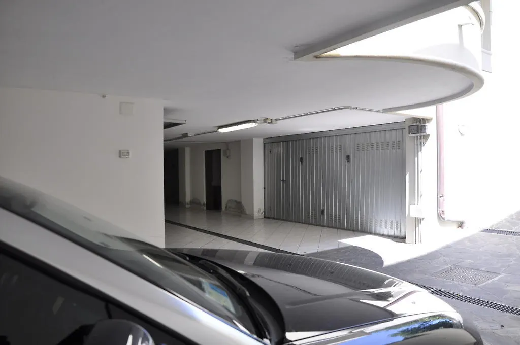 Residence Hamilton Riccione 0*,