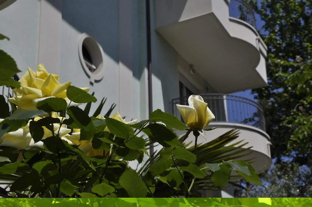 Residence Hamilton Riccione 0*,